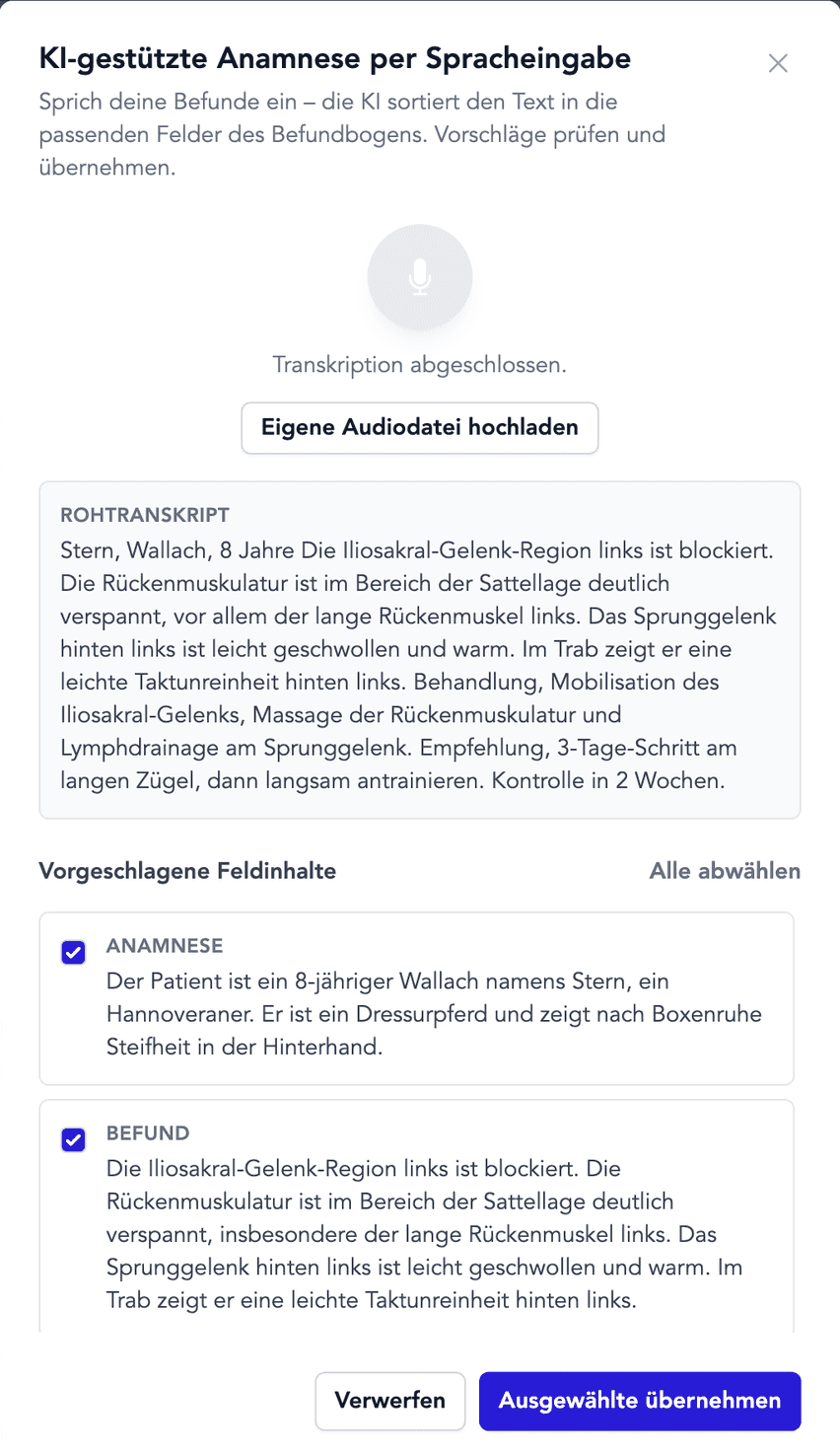 KI-Sprachassistent im Befundbogen von TheraTap mit Vorschlägen für die einzelnen Felder